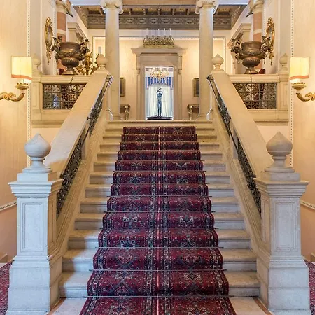 Hotel Duchessa Isabella Collection By Gsa