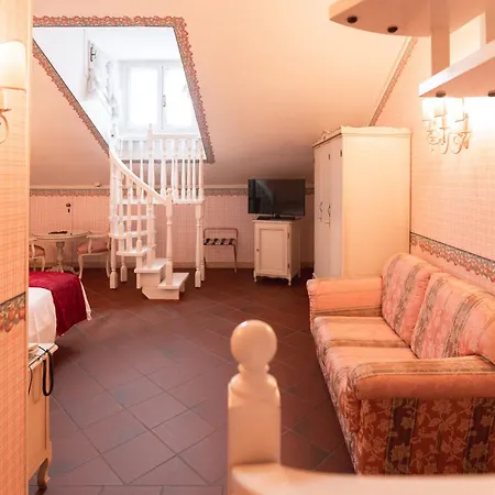 & Duchessa Isabella Collection By Gsa Ferrara