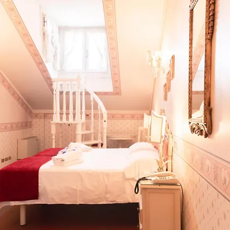Отель & Duchessa Isabella Collection By Gsa 5*