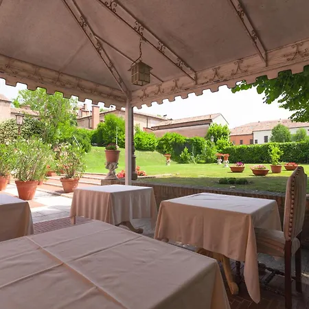 & Duchessa Isabella Collection By Gsa Hotel Ferrara