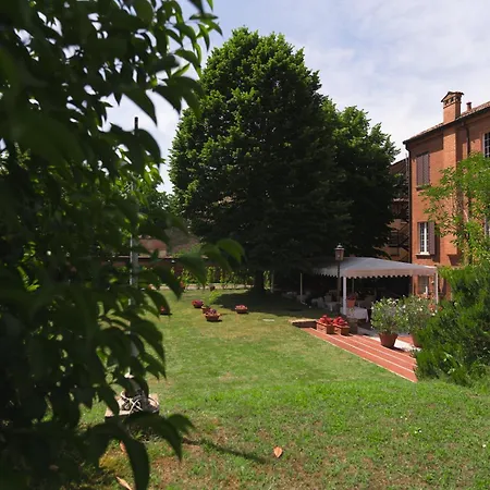 & Duchessa Isabella Collection By Gsa Hotel