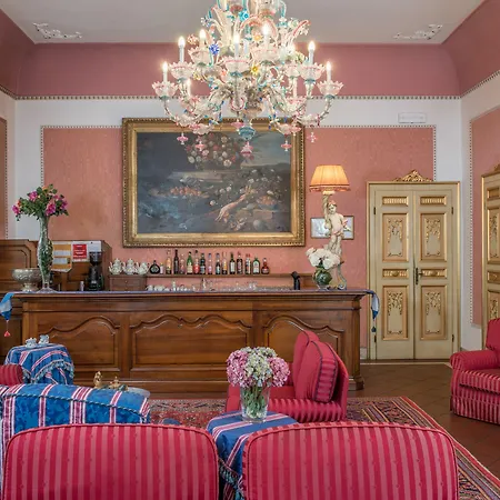 & Duchessa Isabella Collection By Gsa Hotel Ferrara