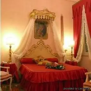 & Duchessa Isabella Collection By Gsa Феррара