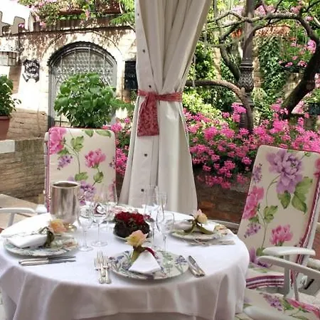& Duchessa Isabella Collection By Gsa Феррара