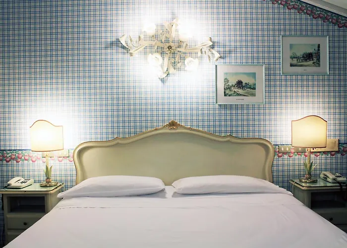 & Duchessa Isabella Collection By Gsa Hotel