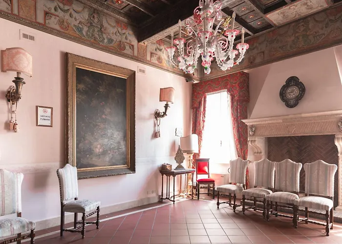 & Duchessa Isabella Collection By Gsa Отель Феррара