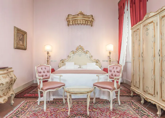 & Duchessa Isabella Collection By Gsa Отель Феррара