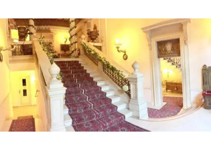 & Duchessa Isabella Collection By Gsa Феррара